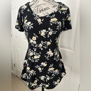 No Comment Brand Varsity style shirt black floral size medium